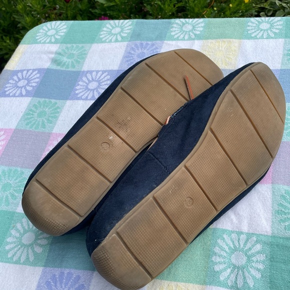 EUC H&M men’s loafers blue size 10 faux suede look - Picture 2 of 6